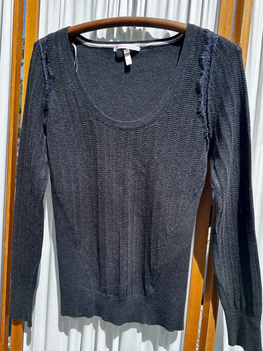 Victoria’s Secret scoop neck sweater M